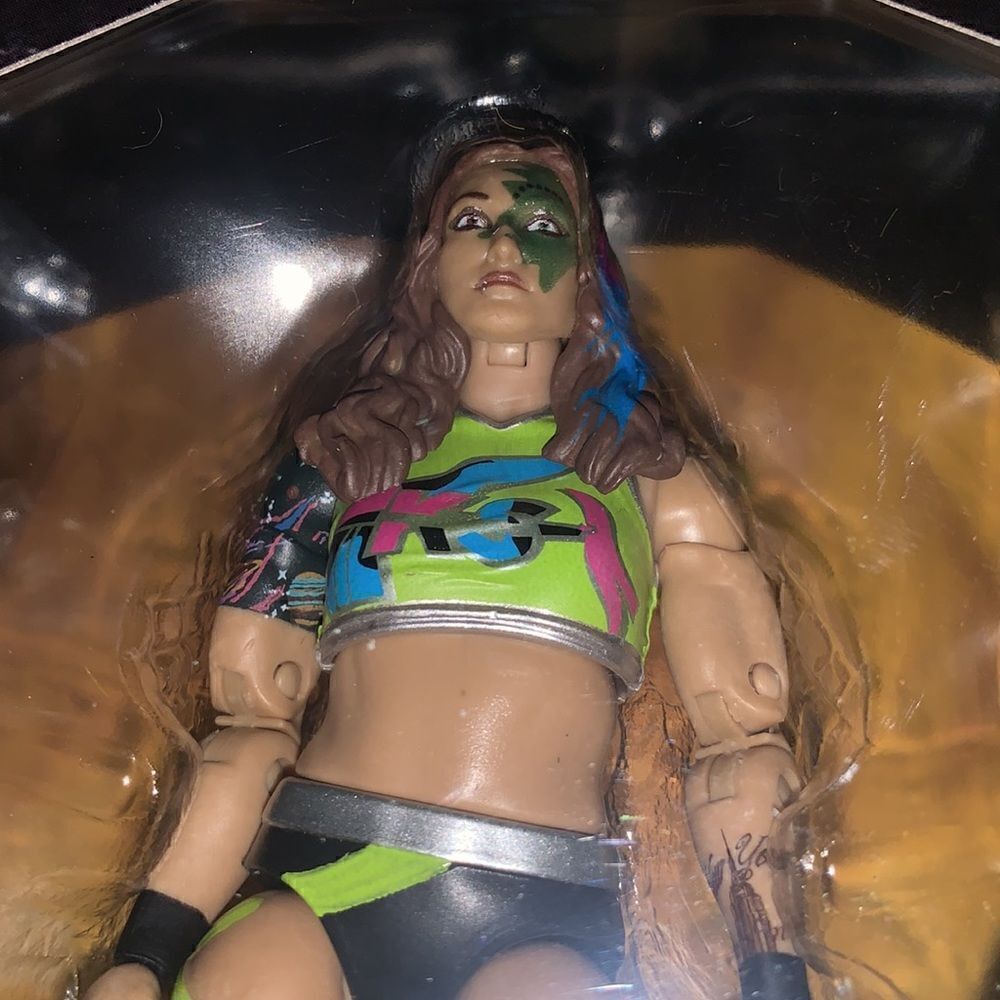 All Elite AEW Unrivaled Collection Kris Statlander - Picture 2 of 6